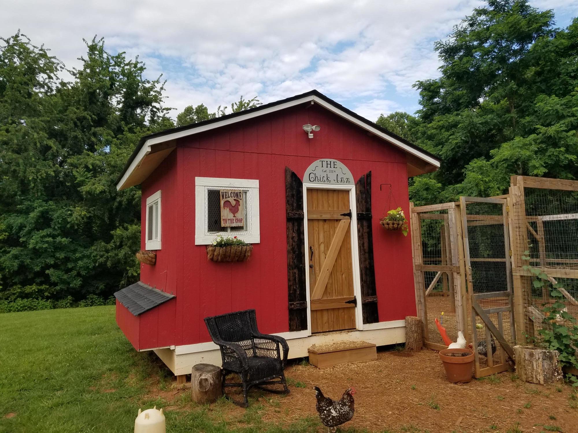 315 Ellis Road Hardy, VA 24101 - Photo 28 of 32 chicken coop
