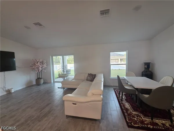 $2,000 | 4421 Northeast 15th Place, Cape Coral, FL 33909