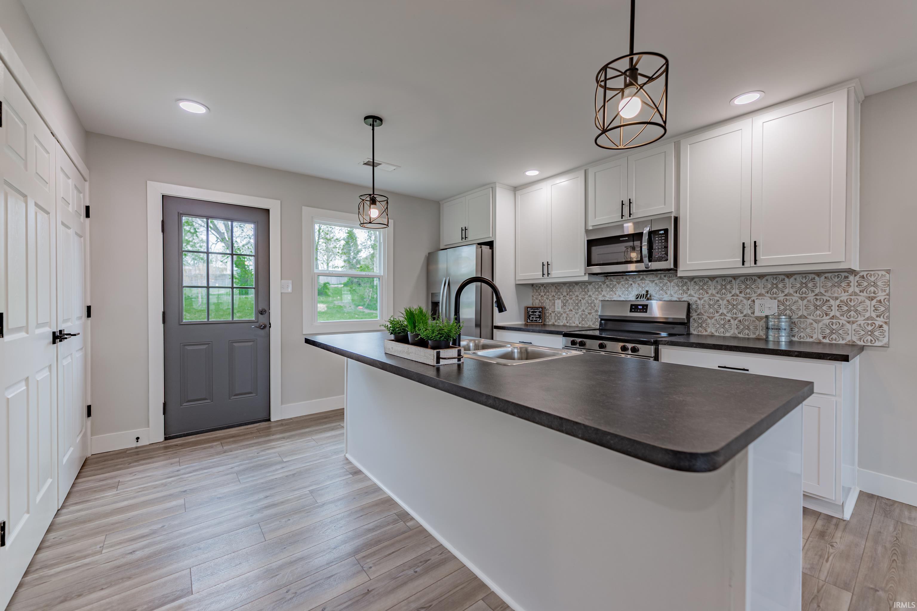239 Sheridan Road Evansville, IN 47710 - Photo 12 of 29 Gallery Image 12