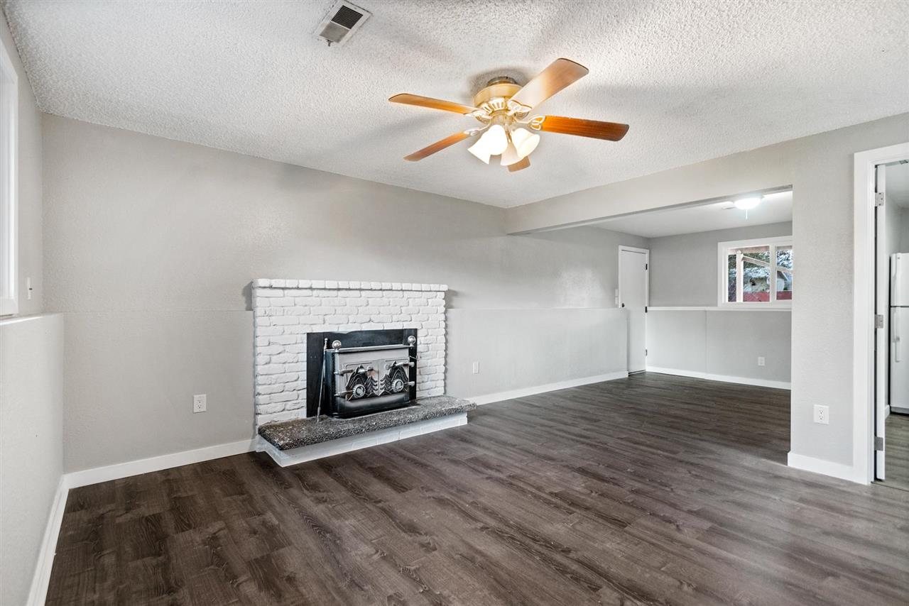 218 North Mayhew Road Spokane Valley, WA 99216 - Photo 13 of 25