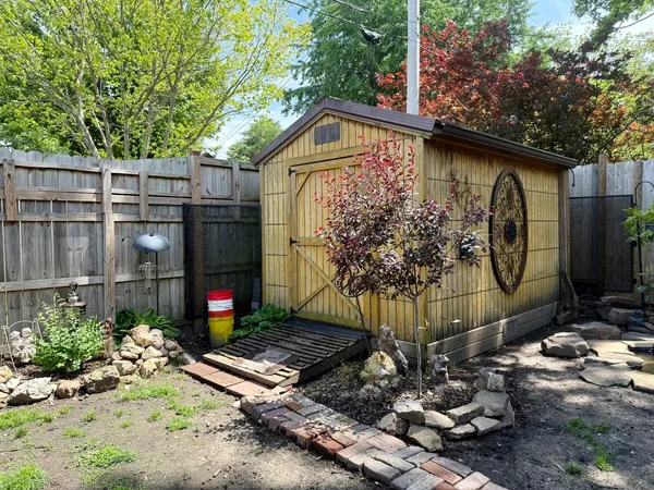 $92,500 | 920 North 14th Street, Herrin, IL 62948