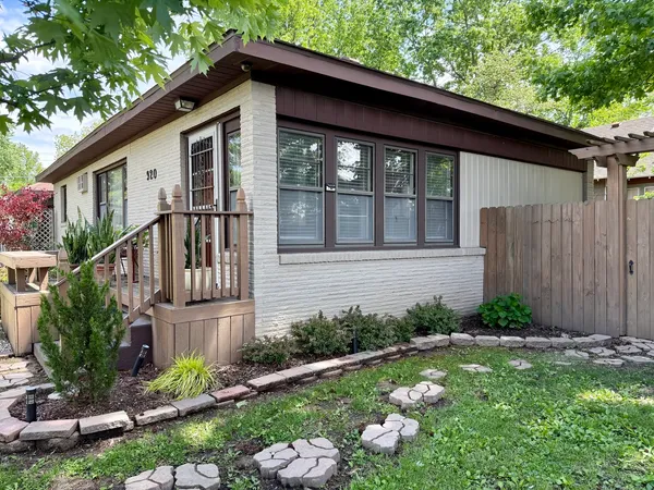 $92,500 | 920 North 14th Street, Herrin, IL 62948