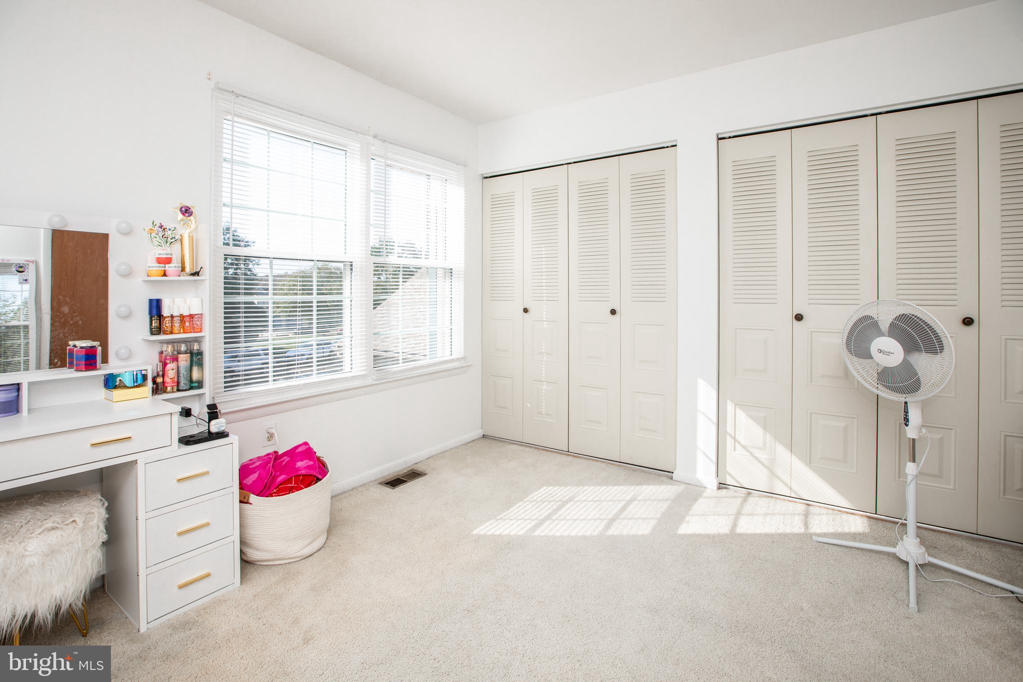 7 Raintree Drive Hamilton, NJ 08690 - Photo 20 of 28 Gallery Image 20