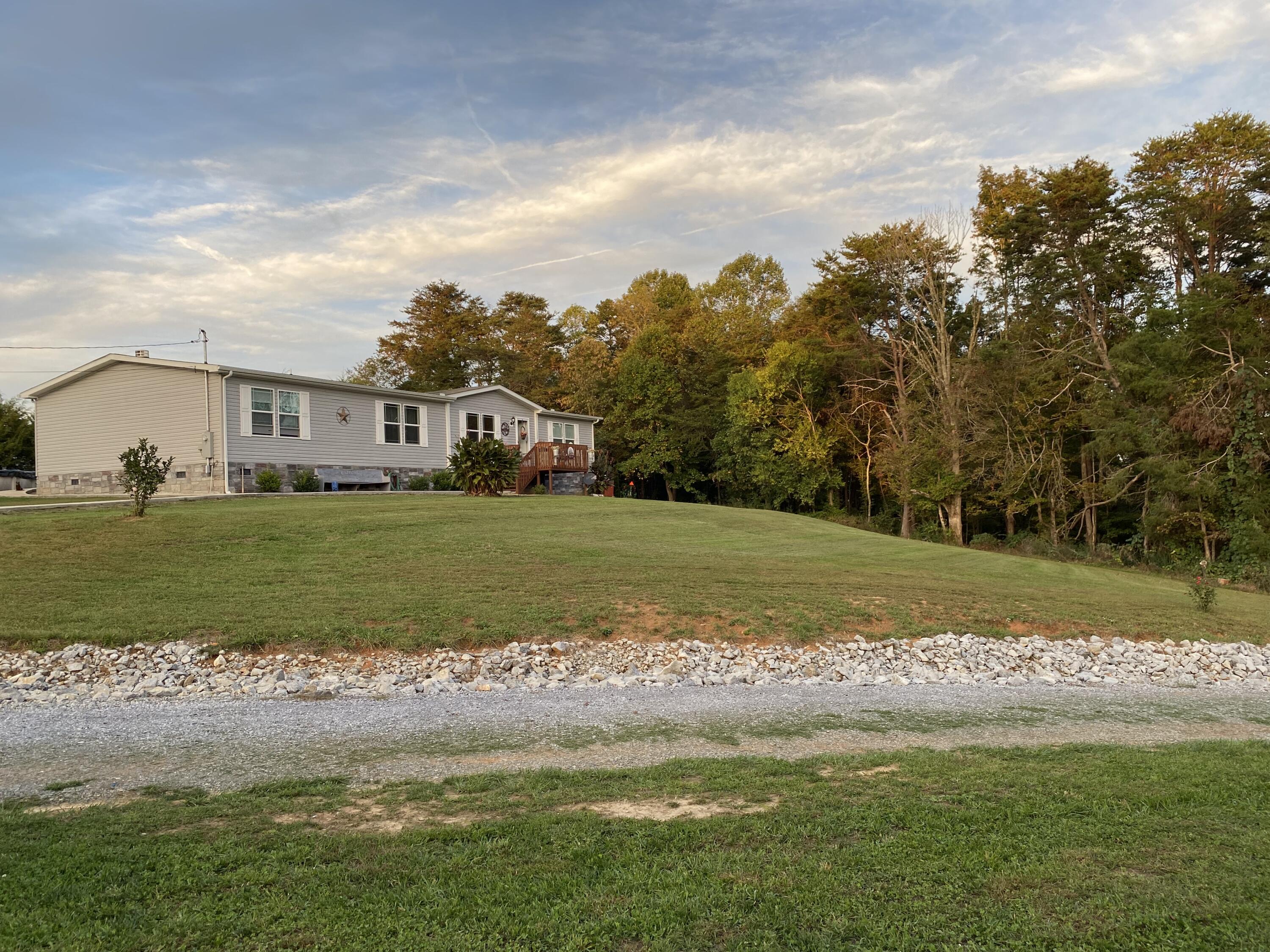 1208 Corby Bridge Road Chuckey, TN 37641 - Photo 8 of 13 IMG_9128