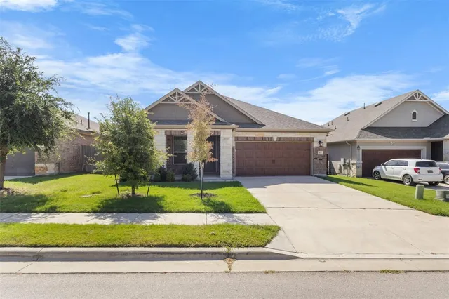$2,000 | 108 Alpine Street, Georgetown, TX 78628