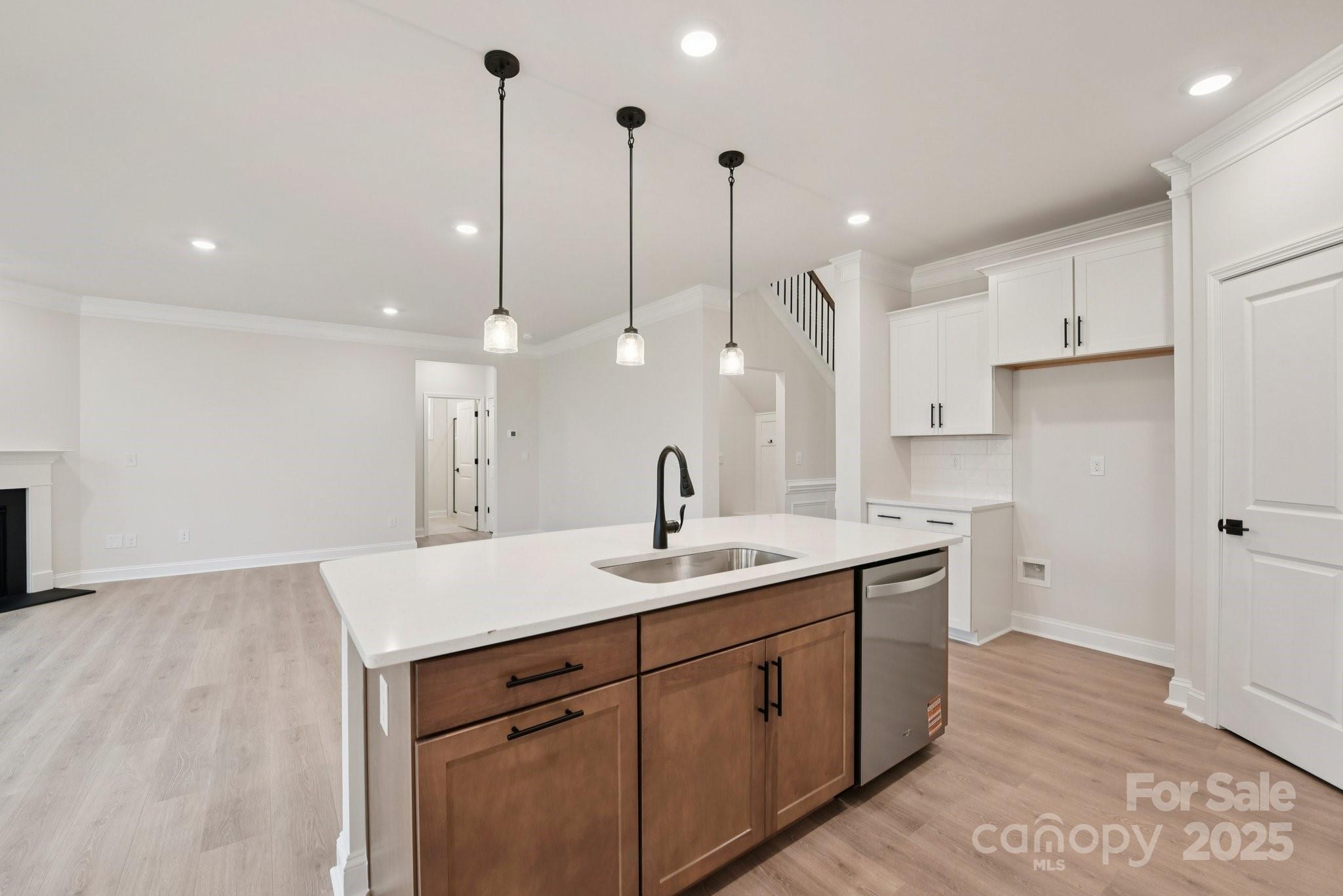 4261 Sylvan Pond Court Denver, NC 28037 - Photo 4 of 29