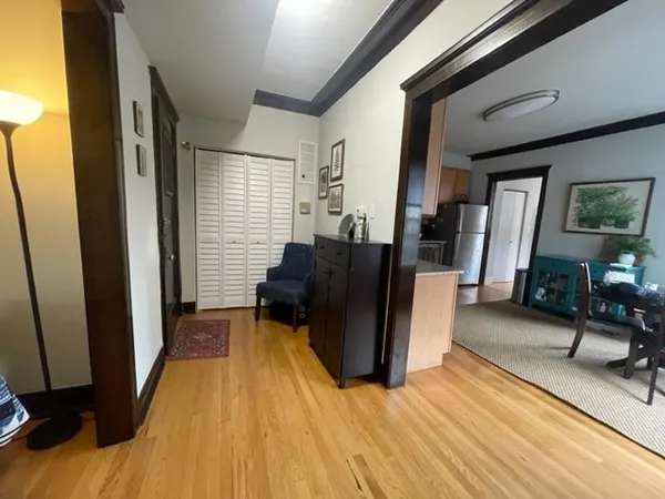 $2,700 | 4452 North Winchester Avenue, Unit 3, Chicago, IL 60640