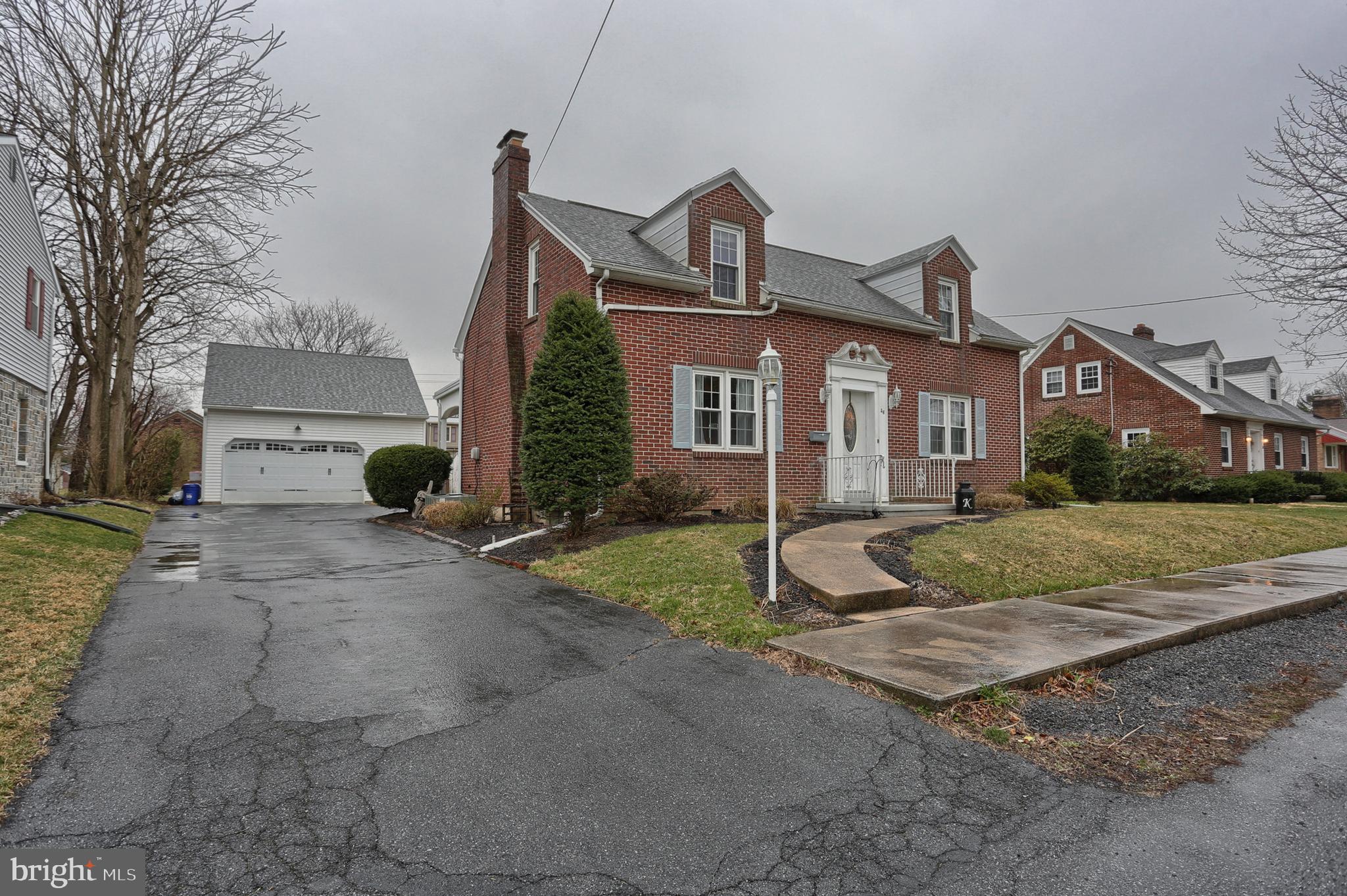 36 Ridge Avenue Lebanon, PA 17042 - Photo 3 of 28 Gallery Image 3