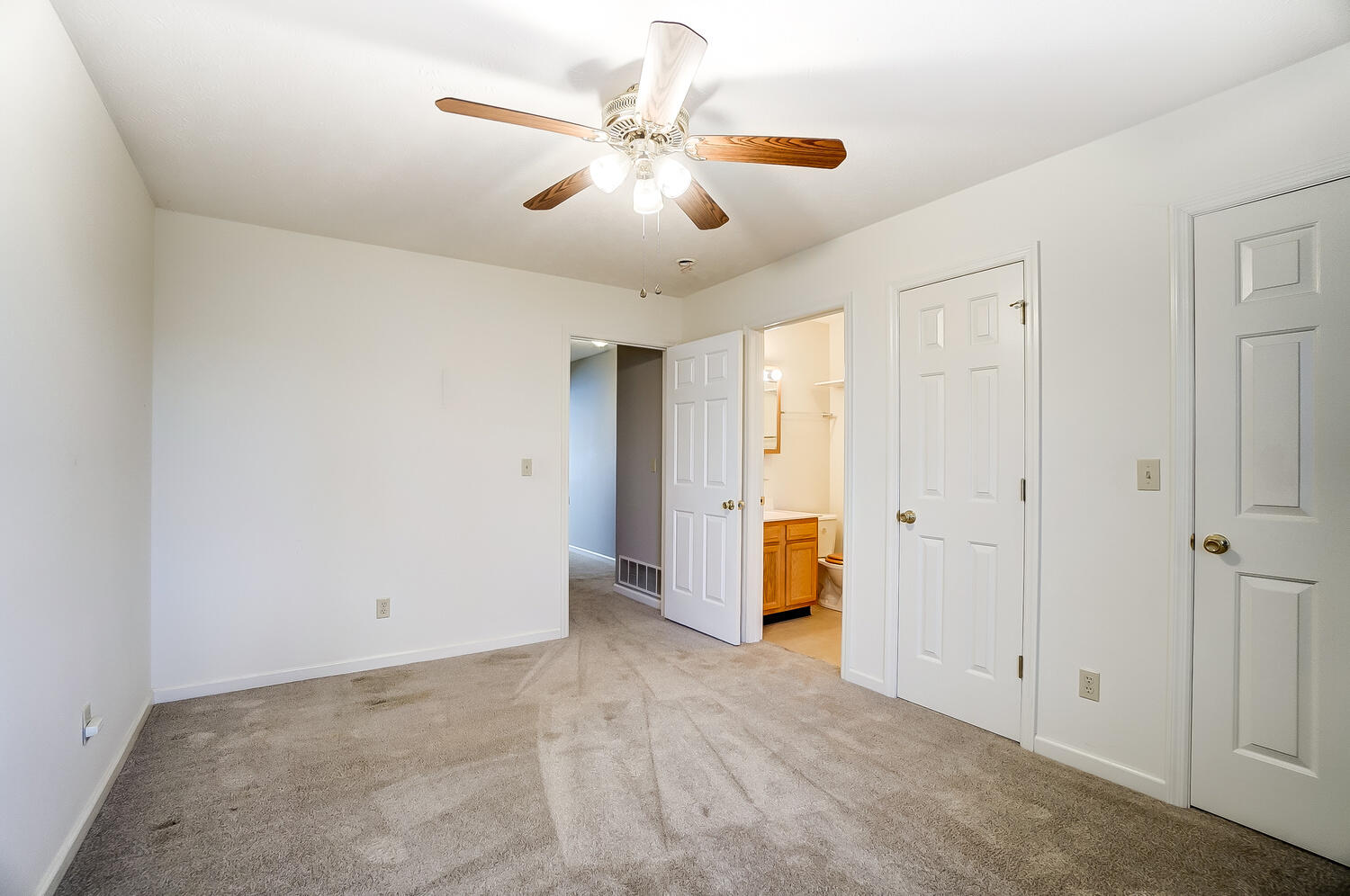 484 Ridgeview Circle East, Unit 1 Springfield, OH 45504 - Photo 22 of 32