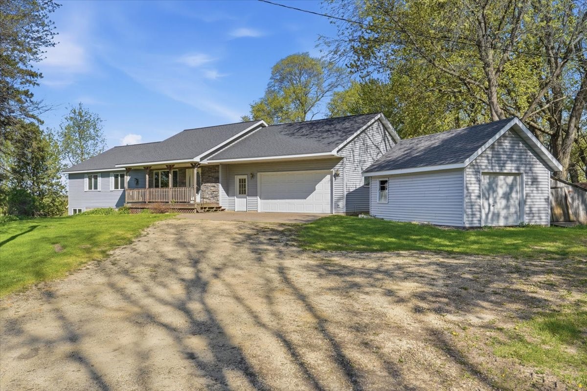 2072 30th Avenue Baldwin, WI 54002 - Photo 1 of 1