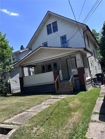 $130,000 | 418 Stanton Avenue, Akron, OH 44301