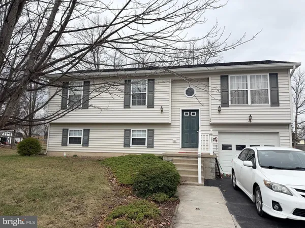 $332,000 | 140 Thoreau Drive, Inwood, WV 25428