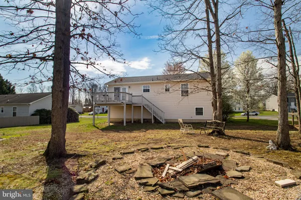 $332,000 | 140 Thoreau Drive, Inwood, WV 25428