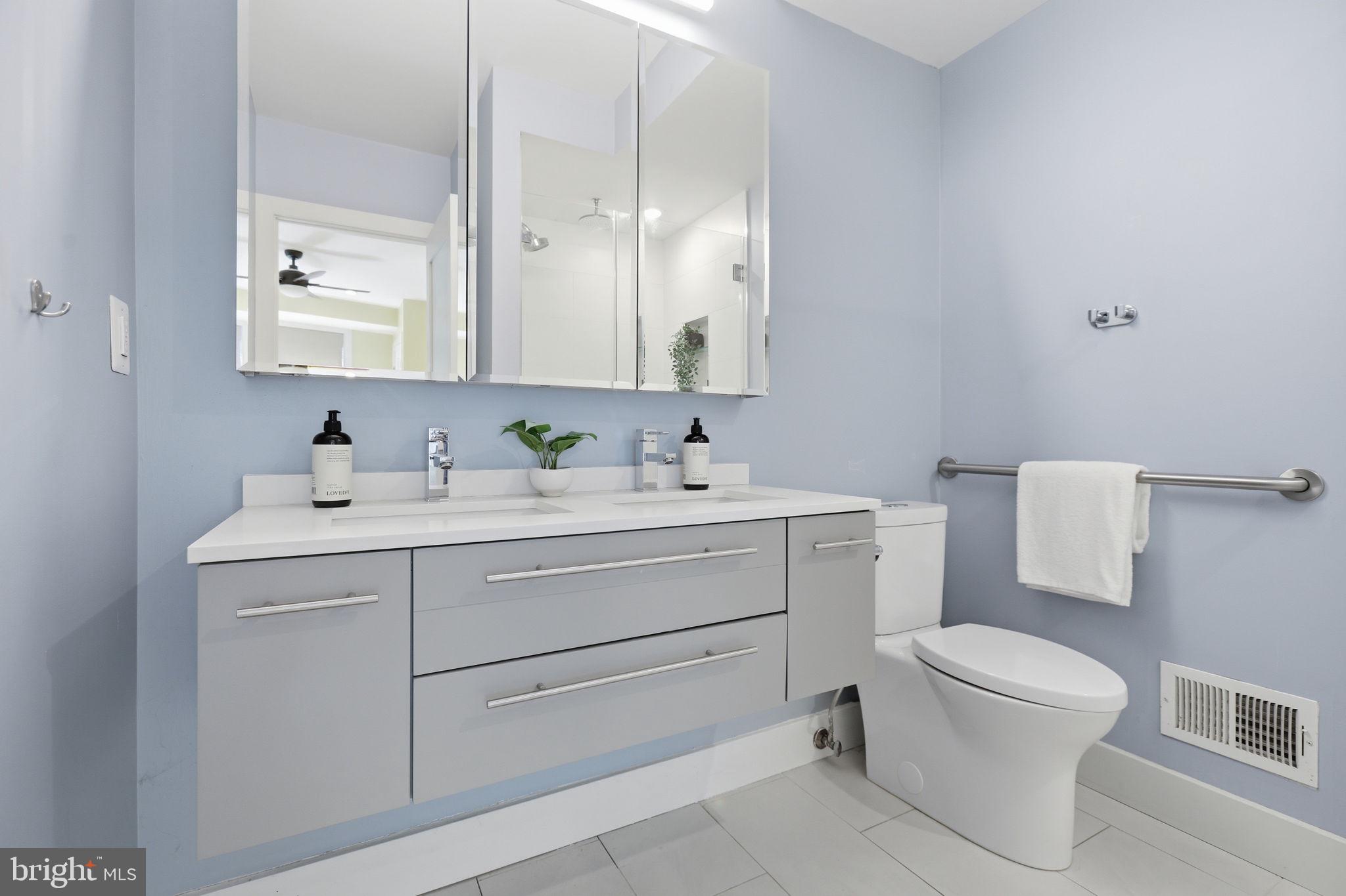 1301 Potomac Avenue Southeast, Unit 2 Washington, DC 20003 - Photo 19 of 30