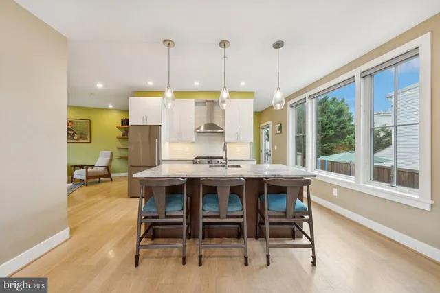 $825,000 | 1301 Potomac Avenue Southeast, Unit 2, Washington, DC 20003