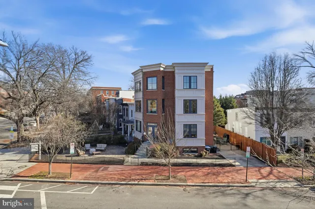 $799,000 | 1301 Potomac Avenue Southeast, Unit 2, Washington, DC 20003