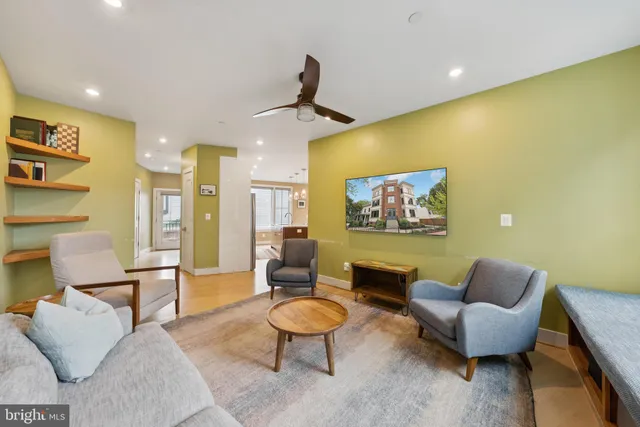 $825,000 | 1301 Potomac Avenue Southeast, Unit 2, Washington, DC 20003