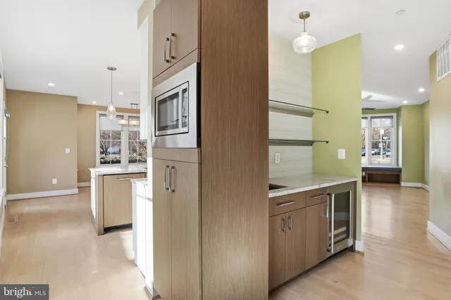 $799,000 | 1301 Potomac Avenue Southeast, Unit 2, Washington, DC 20003