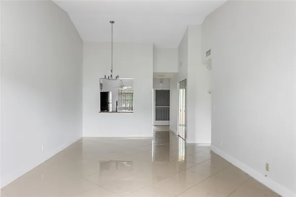 $2,350 | 2067 Southwest 15th Street, Unit 232, Deerfield Beach, FL 33442