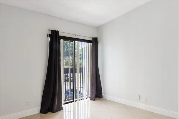 $2,350 | 2067 Southwest 15th Street, Unit 232, Deerfield Beach, FL 33442