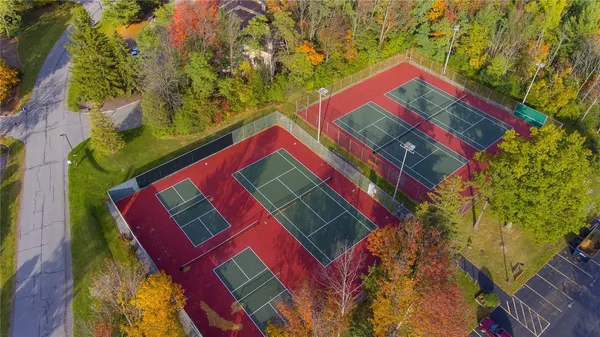 $379,900 | 135 Cliffside Drive, South Bristol, NY 14424