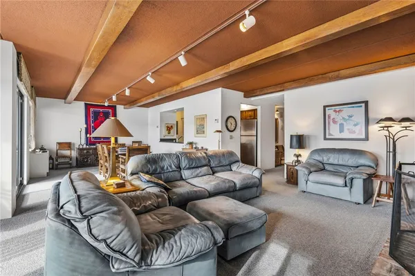 $379,900 | 135 Cliffside Drive, South Bristol, NY 14424