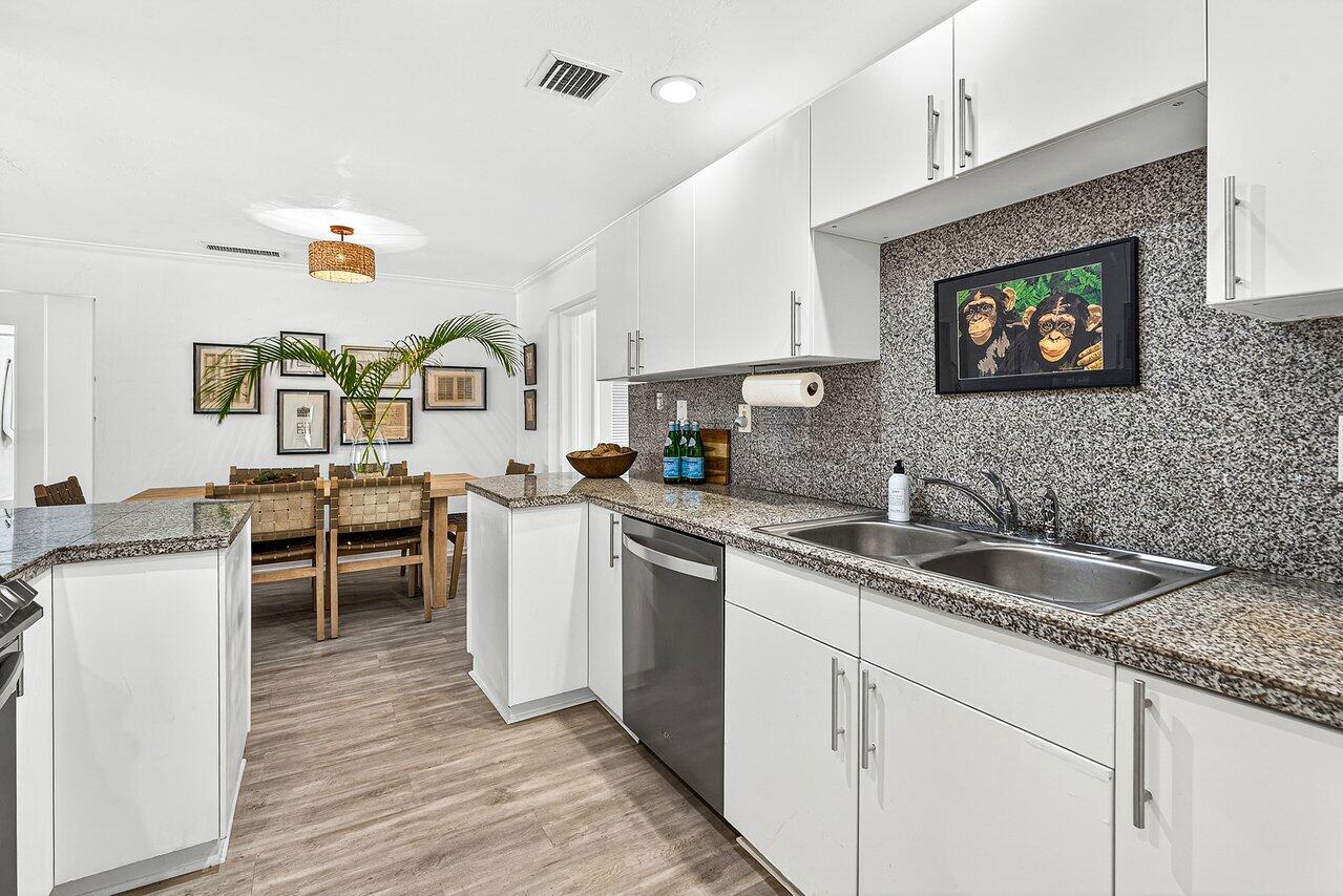 3511 Washington Road West Palm Beach, FL 33405 - Photo 14 of 47 Kitchen Sink