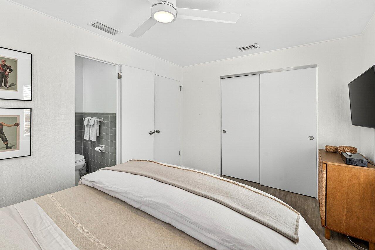 3511 Washington Road West Palm Beach, FL 33405 - Photo 16 of 47 Bedroom w/Bathroom