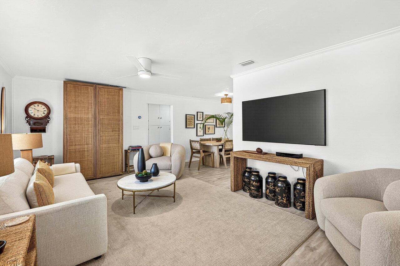 3511 Washington Road West Palm Beach, FL 33405 - Photo 8 of 47 Living Room TV