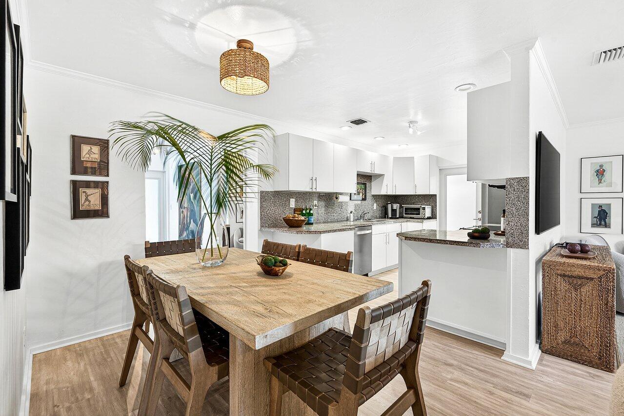 3511 Washington Road West Palm Beach, FL 33405 - Photo 10 of 47 Dining Rm to Kitchen