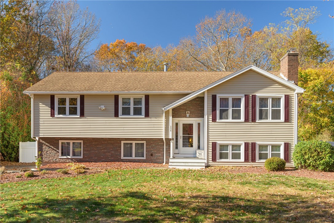 134 Olney Arnold Road Cranston, RI 02921 - Photo 1 of 46 Gallery Image 1