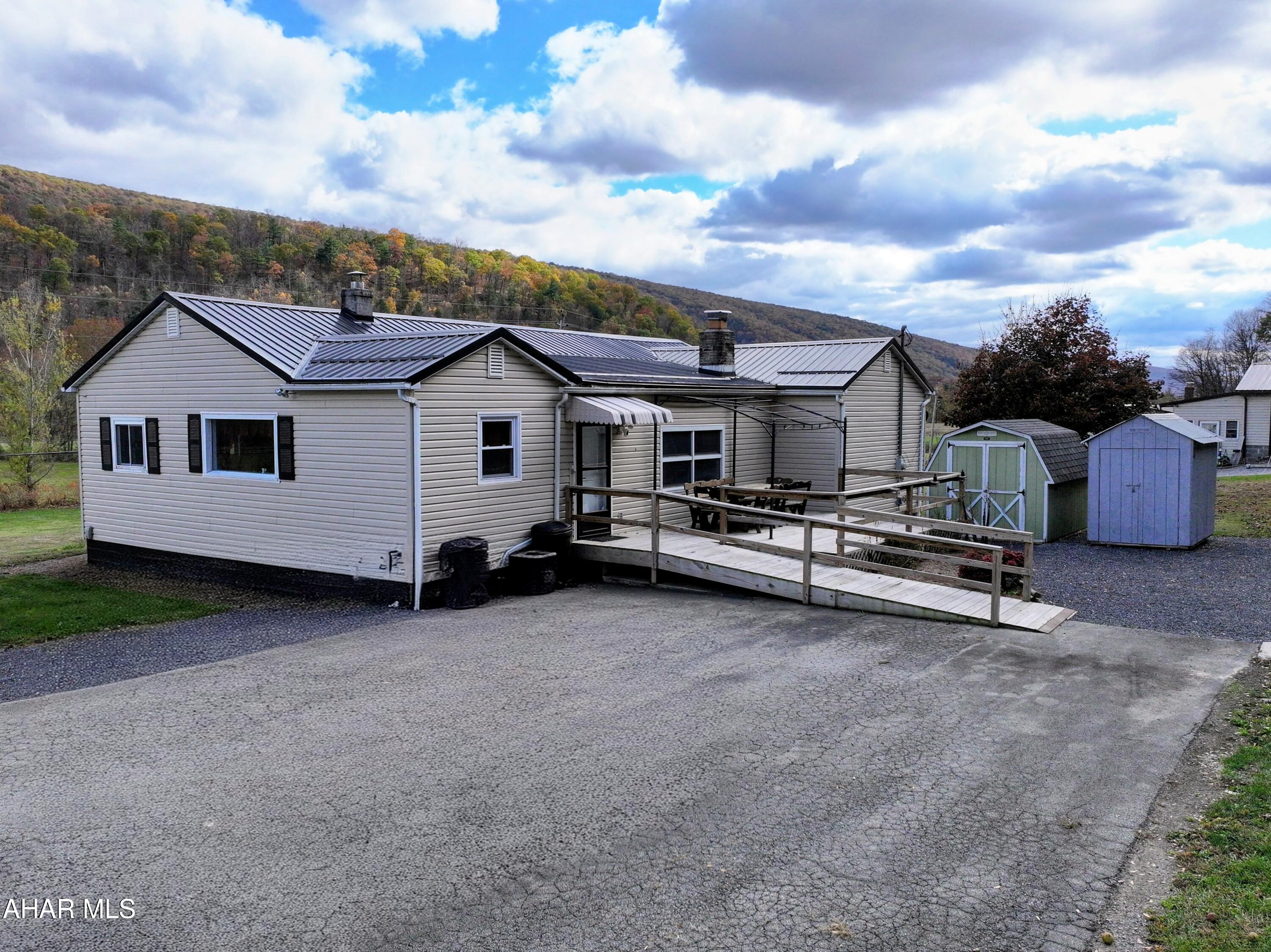 4769 Hyndman Road Buffalo Mills, PA 15534 - Photo 4 of 78