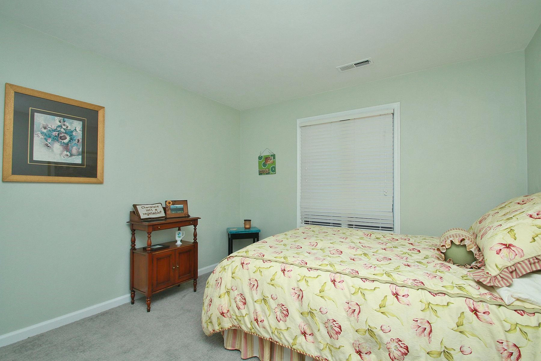 845 Gangplank Road, Unit 204 Moneta, VA 24121 - Photo 29 of 36 IMG_8086