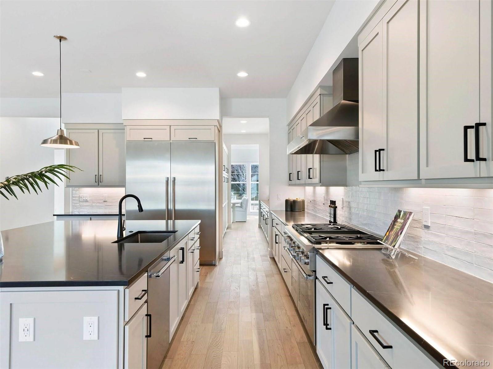 2255 South Monroe Street Denver, CO 80210 - Photo 8 of 45