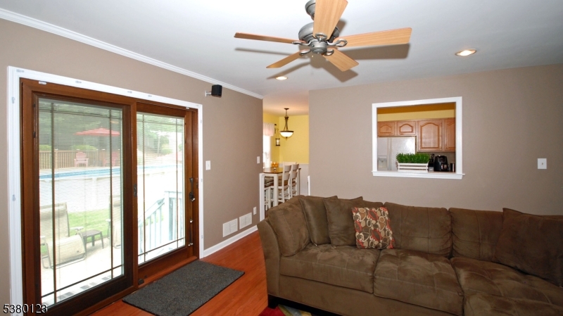 32 Peterson Road Hillsborough, NJ 08844 - Photo 6 of 38