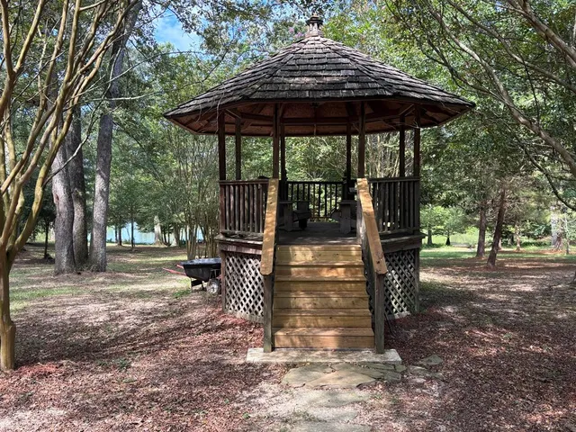 $650,000 | 83 Jayess Road, Tylertown, MS 39667