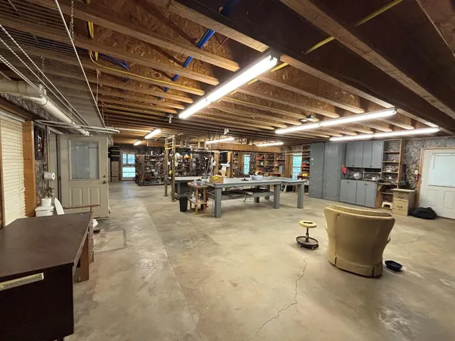 $650,000 | 83 Jayess Road, Tylertown, MS 39667