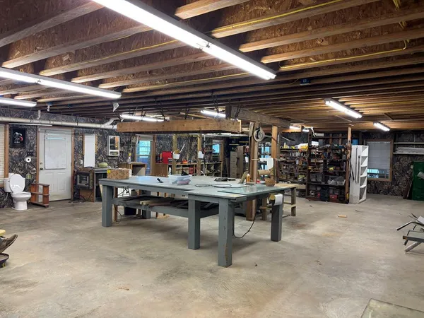 $595,000 | 83 Jayess Road, Tylertown, MS 39667