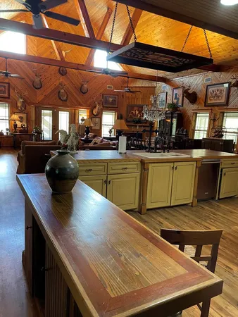 $595,000 | 83 Jayess Road, Tylertown, MS 39667