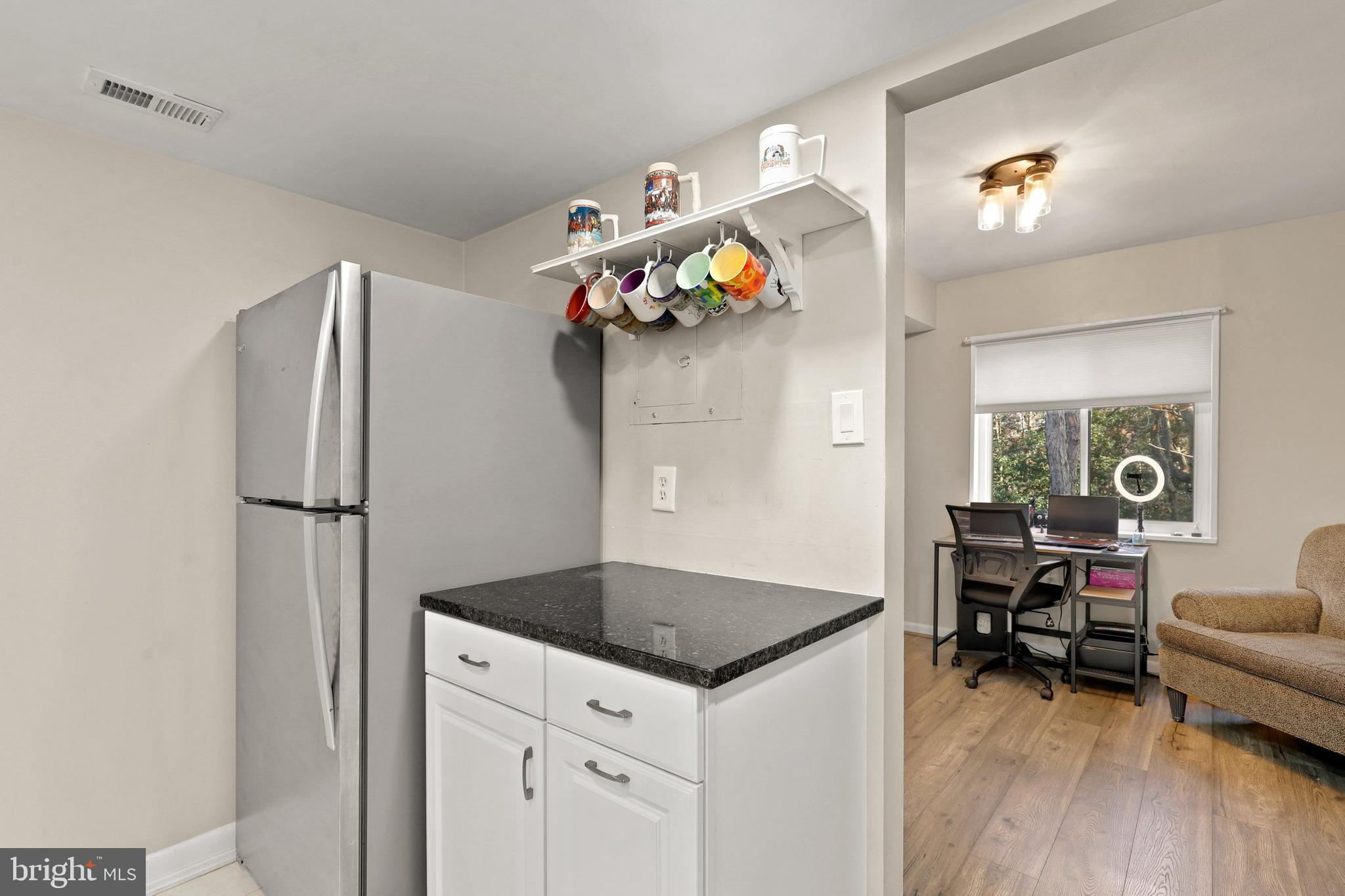 1403 Northgate Square, Unit 21B Reston, VA 20190 - Photo 14 of 32 Gallery Image 14