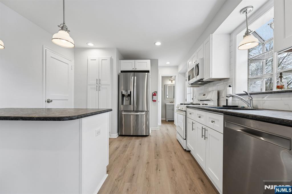 50 Beech Street Maywood, NJ 07607 - Photo 12 of 43