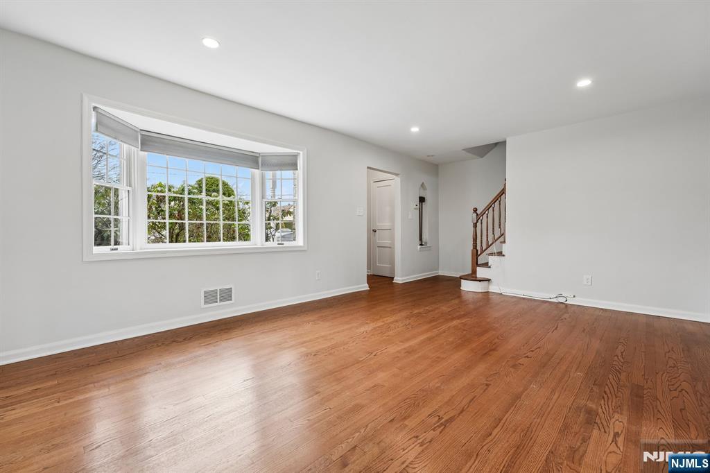 50 Beech Street Maywood, NJ 07607 - Photo 4 of 43