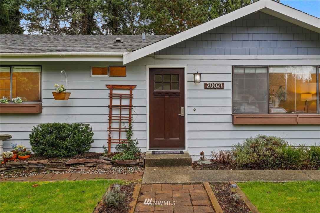 20021 95th Place Northeast Bothell, WA 98011 - Photo 2 of 29