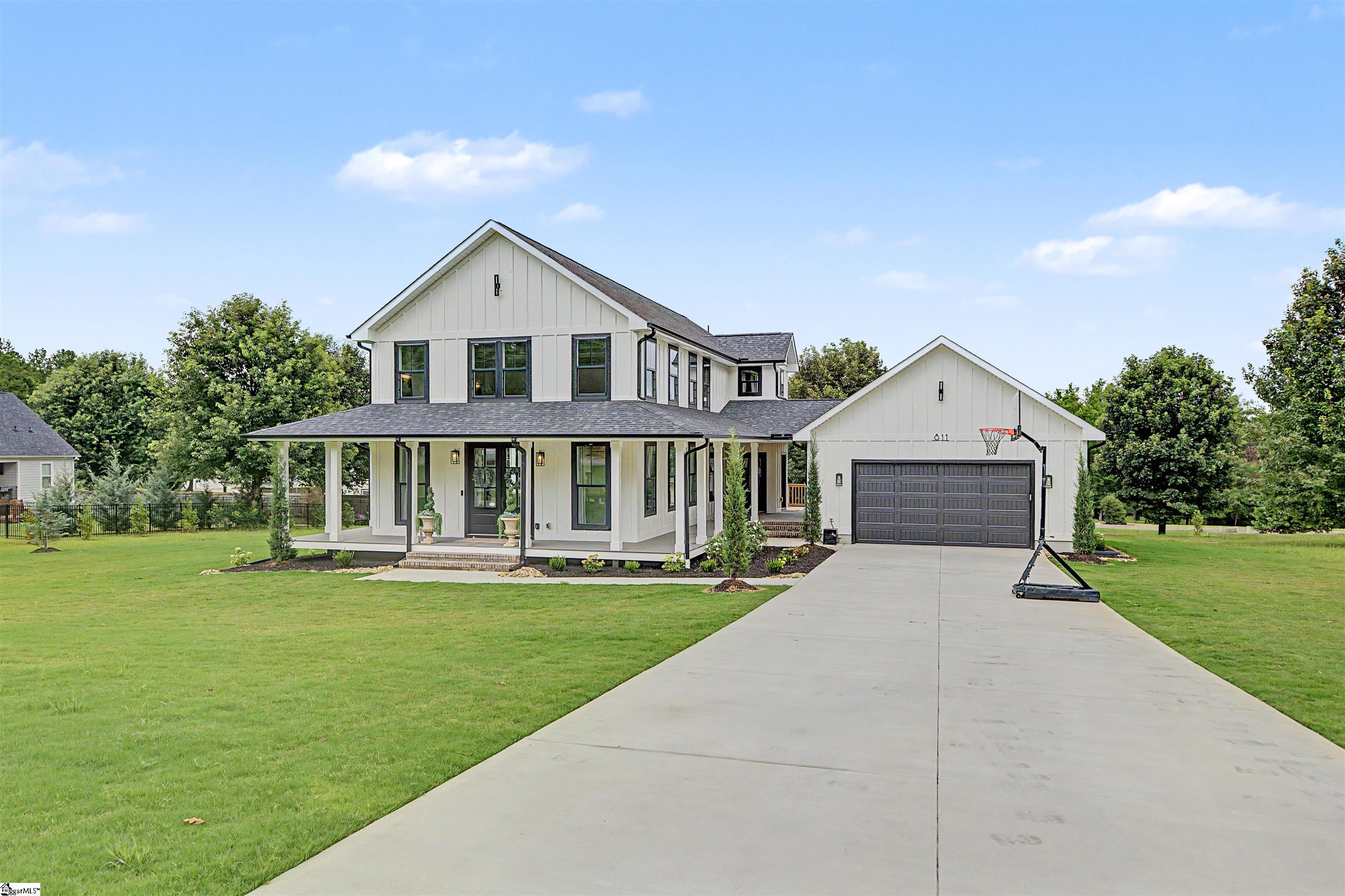 811 Beeks Road Belton, SC 29627 - Photo 1 of 43 Gallery Image 1