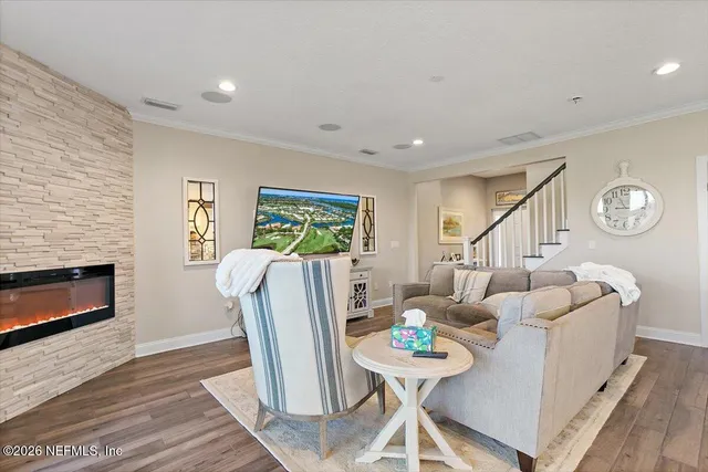 $409,000 | 11036 Castlemain Circle East, Jacksonville, FL 32256