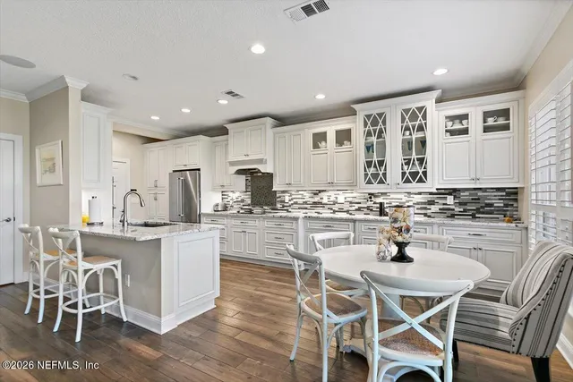 $409,000 | 11036 Castlemain Circle East, Jacksonville, FL 32256