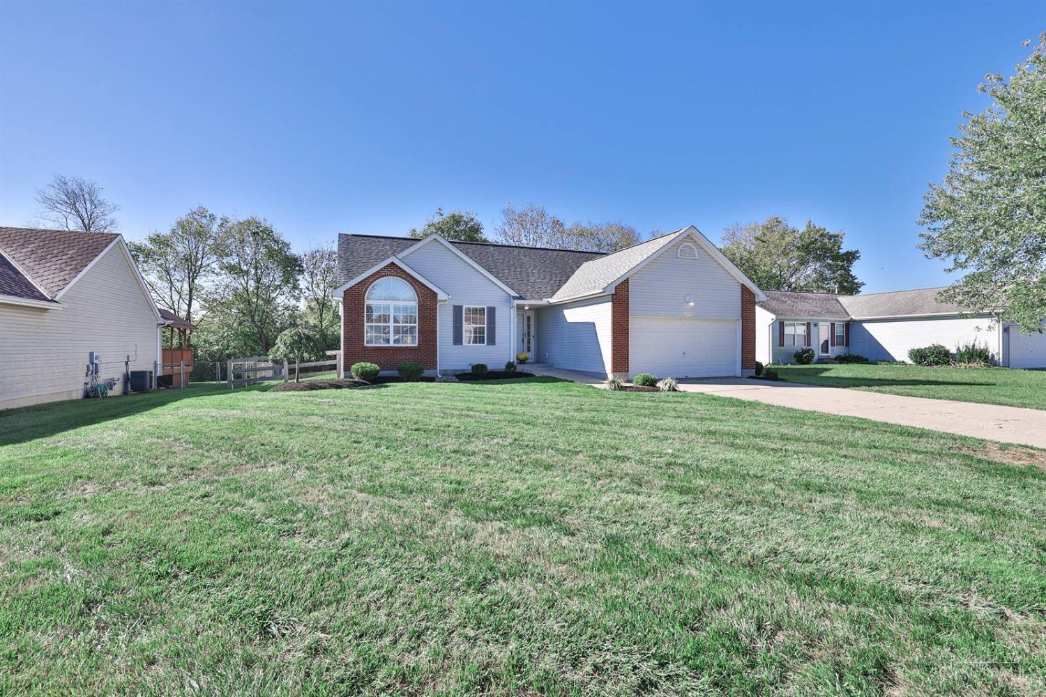 679 Ridgepoint Drive Monroe, OH 45050 - Photo 2 of 28 Gallery Image 2