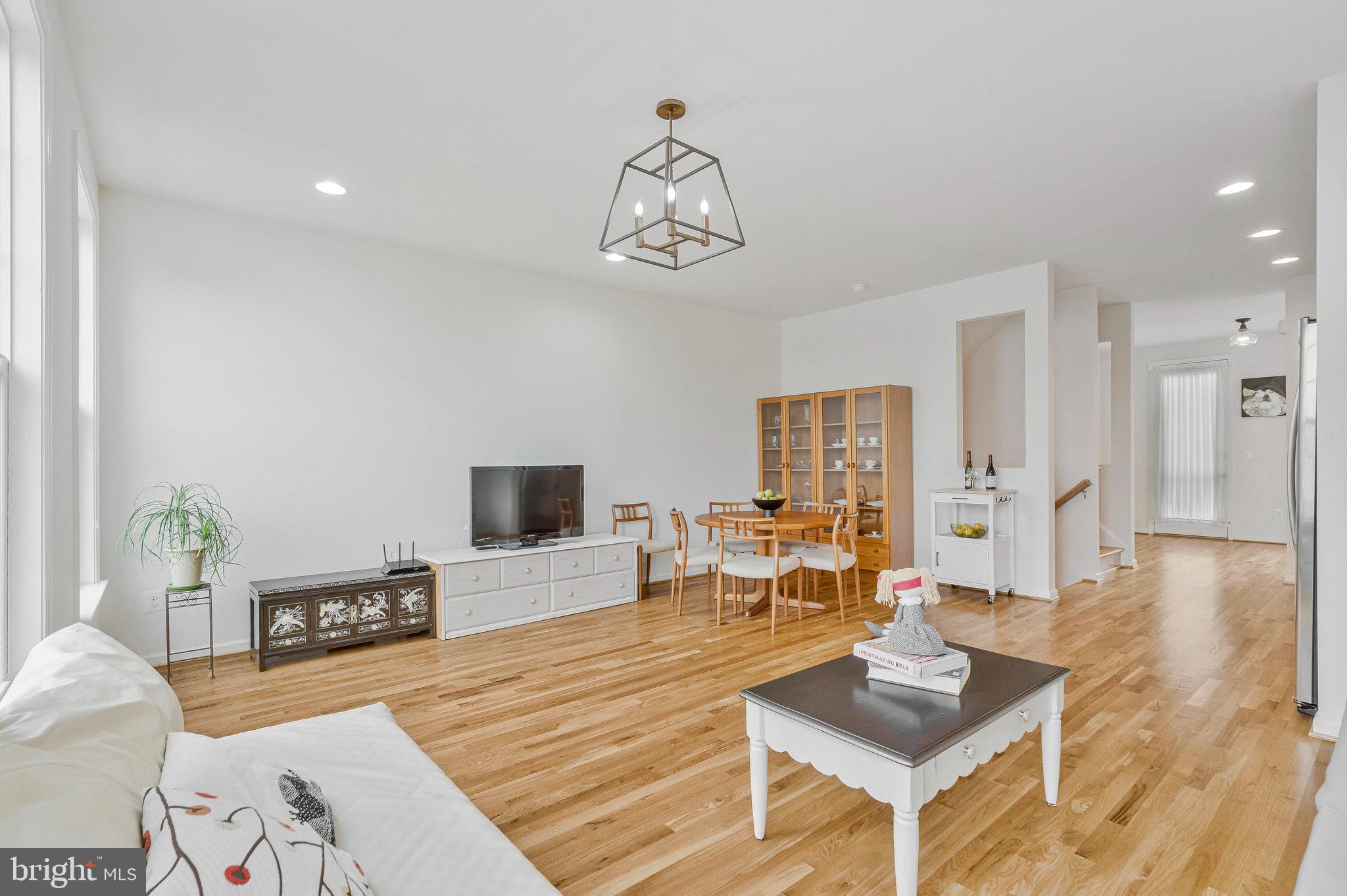 42248 Lancaster Wds Square Chantilly, VA 20152 - Photo 14 of 62