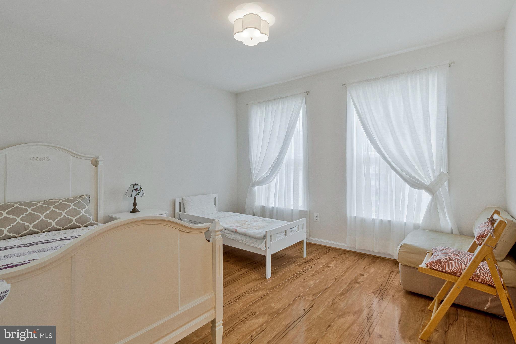 42248 Lancaster Wds Square Chantilly, VA 20152 - Photo 21 of 62 Bedroom #2