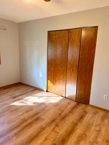 $265,000 | 4463 Cinnamon Ridge Circle, Eagan, MN 55122